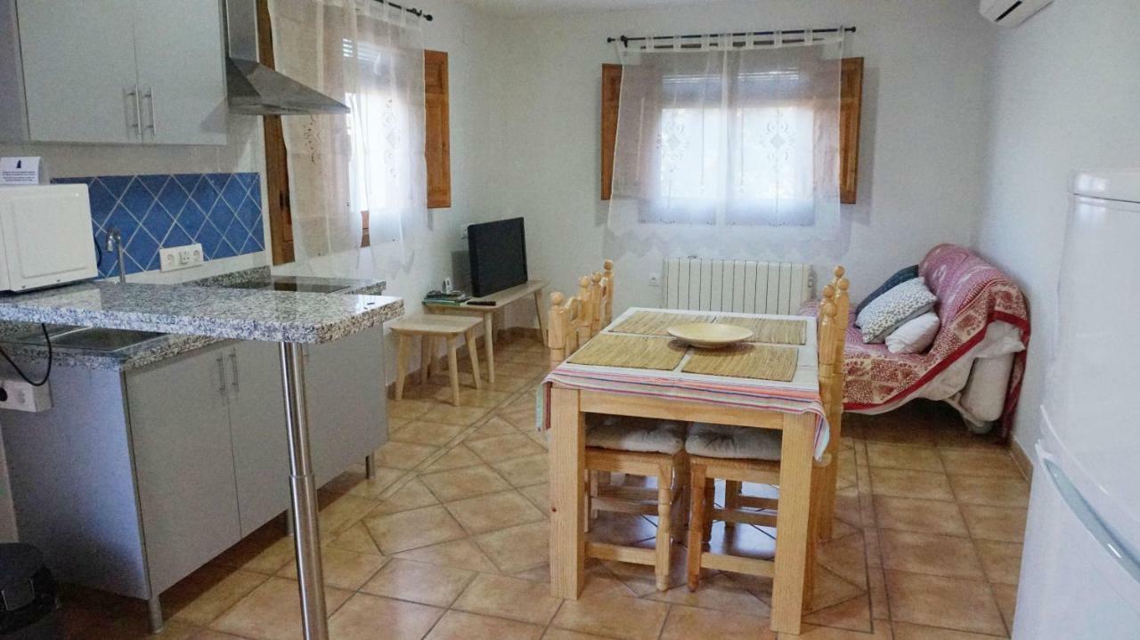 Encinar De Aguas Blancas Guest House Dudar Екстериор снимка